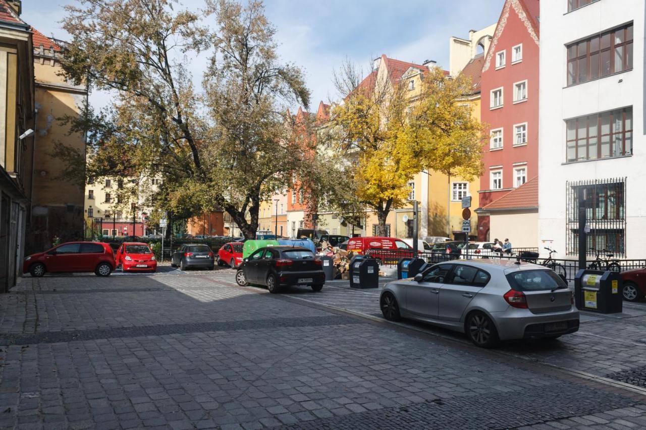 Apartamenty Hexus - Ofiar Oswiecimskich - Wroclaw Centrum Rynek Luaran gambar